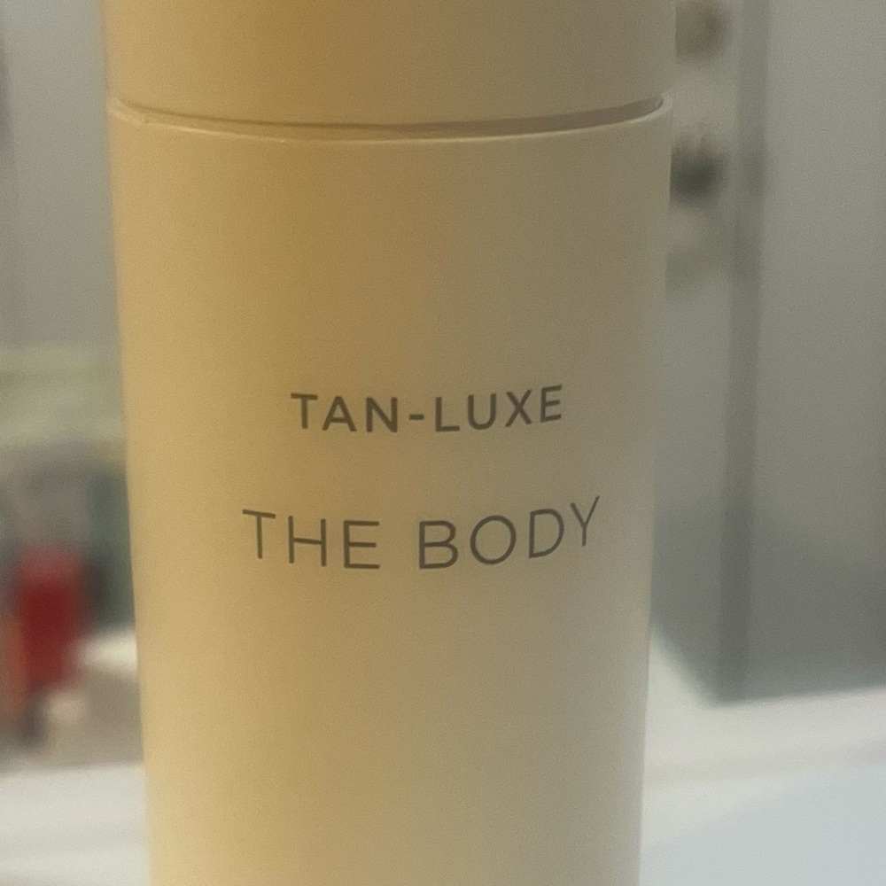 OPEN to OFFERS The Body Illuminating Self-Tan Drops - Cream